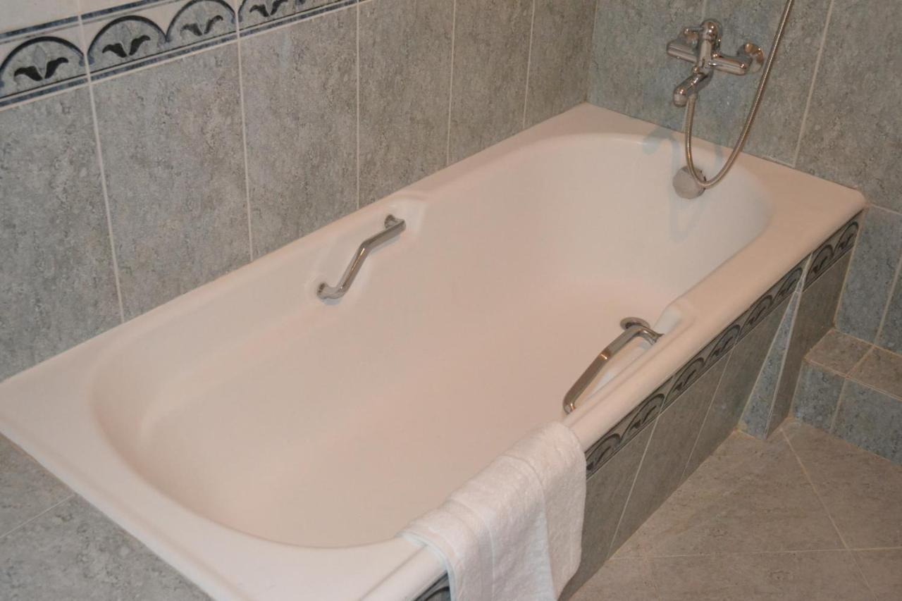 Piccolo Hotel Vake Tbilisi Luaran gambar