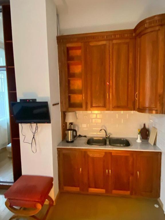 Piccolo Hotel Vake Tbilisi Luaran gambar