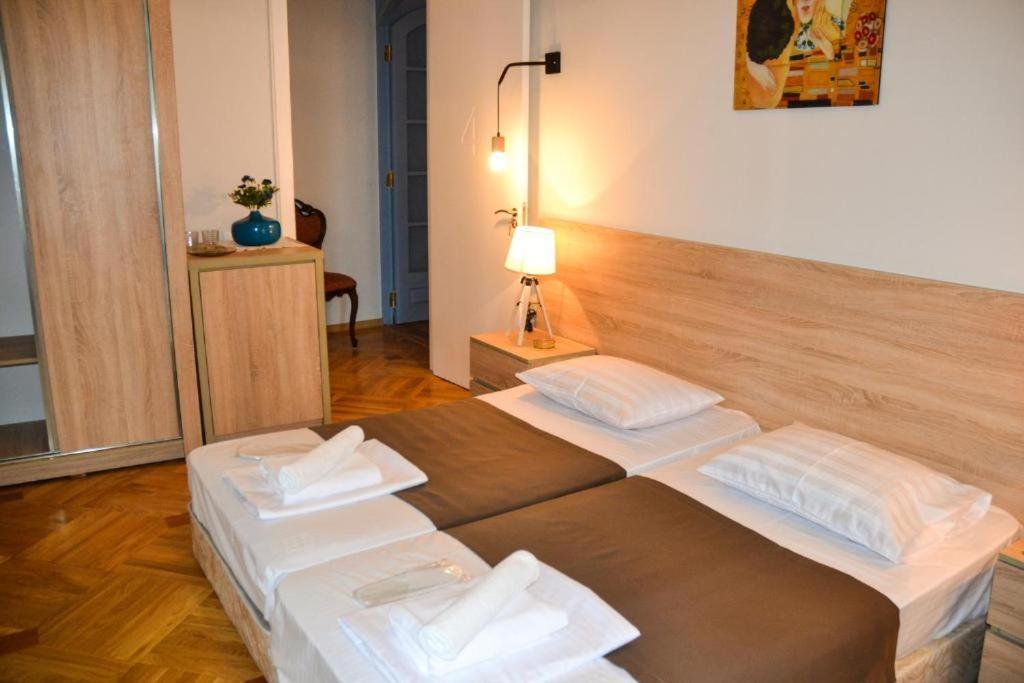 Piccolo Hotel Vake Tbilisi Luaran gambar